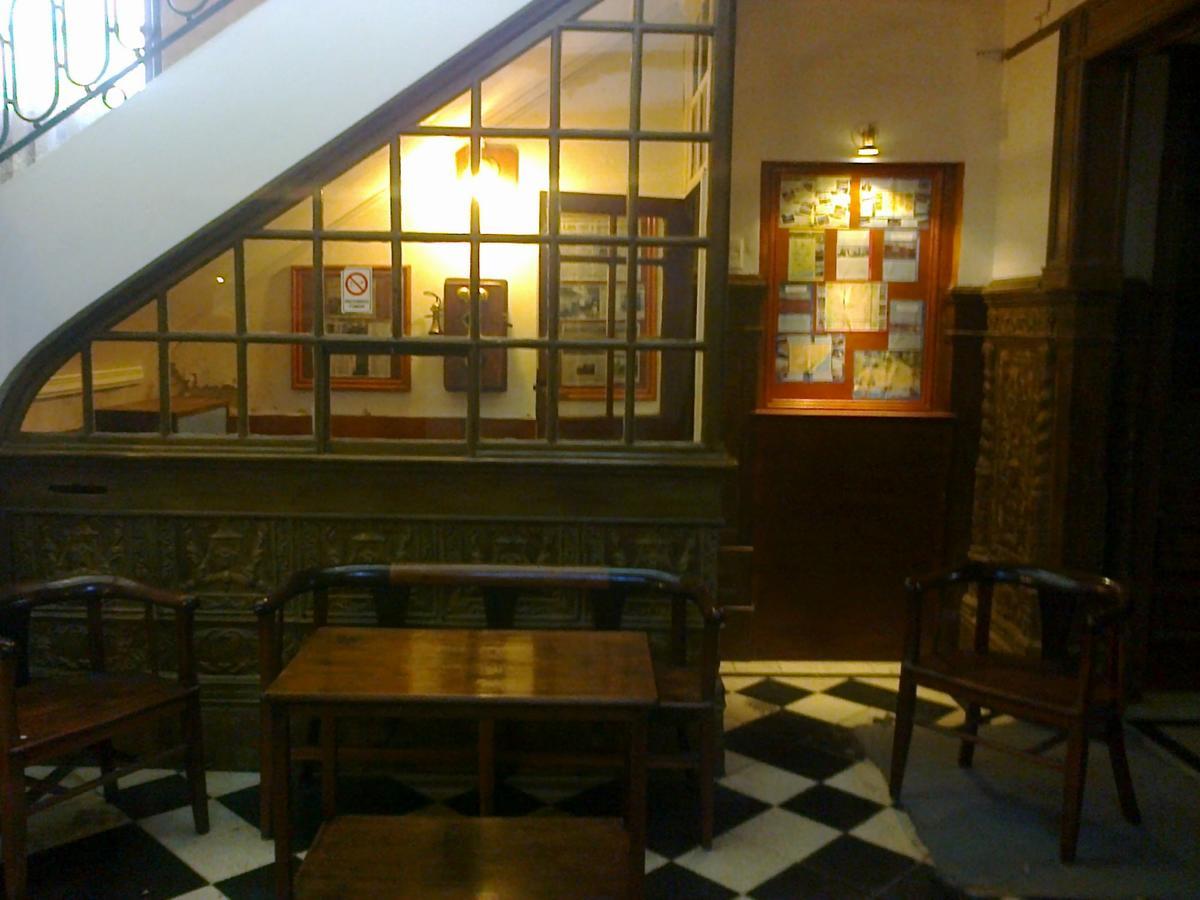 Hotel Plaza Tres Arroyos Zewnętrze zdjęcie